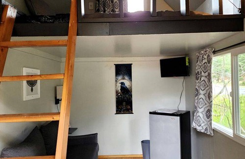 Bear Creek House | House ∙ 1 bedroom ∙ 2 guests