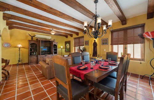 Nopolo House | House ∙ 3 bedrooms ∙ 6 guests