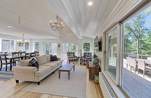 Newcastle House | House ∙ 4 bedrooms ∙ 10 guests