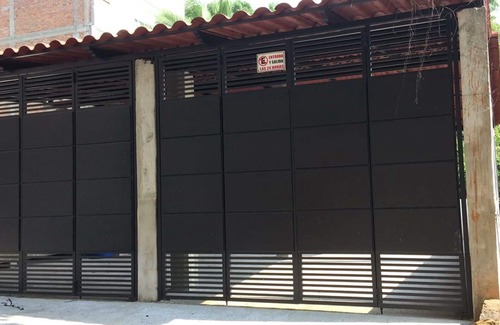 Downtown Puerto Vallarta Condo | In the heart of down town Puerto Vallarta, quiet 1 BR condo.