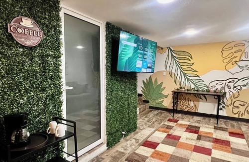 Colonia 5 de Diciembre Apartment | Industrialized Beachside 1-bedroom apartment with AC, WiFi in Puerto Vallarta