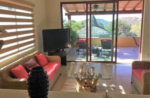 Ixtapa Apartment | Ixtapa Contramar Luxury Condo