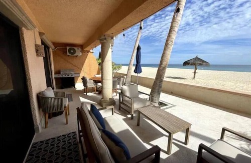 Zona Hotelera Condo | La Jolla Beach Paradise D104