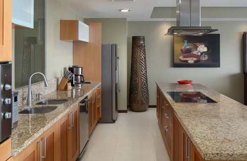 North Hotel Zone Condo | Large Beachfront Condo