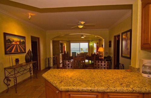 Zona Hotelera House | Las Maanitas E3303 3 BR by Casago