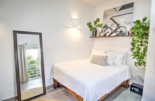 Bucerias House | Las Vueltas - Golden Zone Studio 2 Blocks to Beach