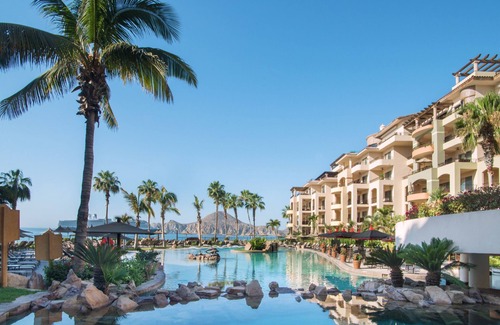 Los Cabos House | Located on the pristine medano beach