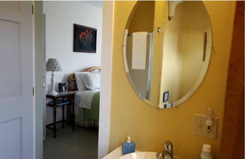 Hallowell Cabin | Lodge ∙ 1 bedroom ∙ 2 guests
