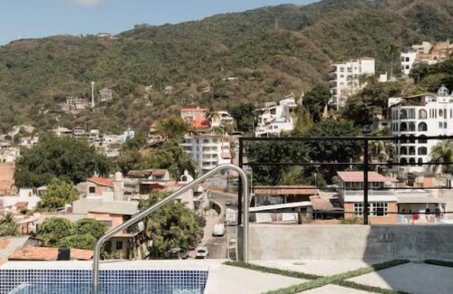 Alta Vista Apartment | Lofts on Basilio - Room 101