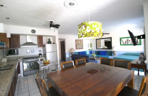 South Hotel Zone Resort | Los Tules Villas del Sol