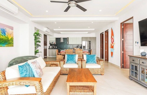 San Francisco Condo | Luxury Beachfront 3 Bedroom Dual Unit with Ocean View