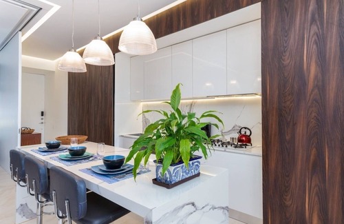 Romantic Zone Condo | Luxury Condo in Romantic Zone - Pier 57 !