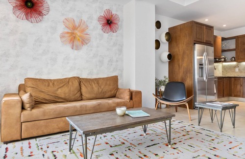 Amapas Condo | Luxury Condo steps from Los Muertos Beach V177 1BD Condo for rent in Old Town, P