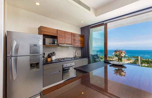 La Cruz de Huanacaxtle Apartment | Luxury one bedroom studio - Alamar -with beach club and on site Pools and Gyms