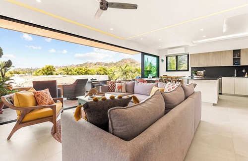 San Francisco Apartment | Manta Morada, San Pancho, Beachfront and Ocean views