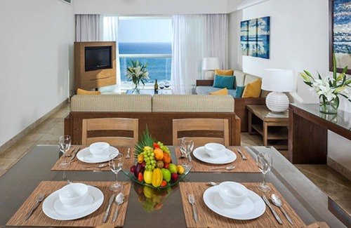 Playa Diamante House | MAYAN PALACE MASTER ROOM ACAPULCO