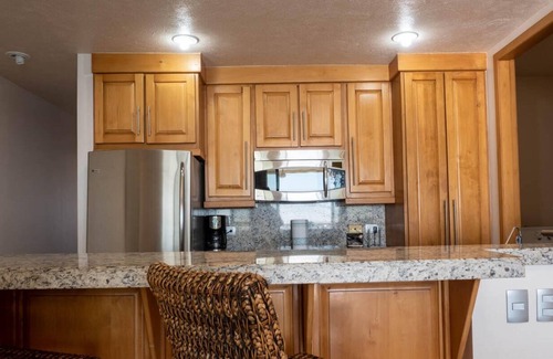 San Carlos Condo | Mexico Vacation Condo w Resort Luxuries - Playa Blanca by Redawning