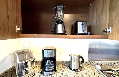 Ajijic House | Modern LUX Ajijic 2 Bed Home -Fantastic Location -Bikes - Gym - Pickleball Court