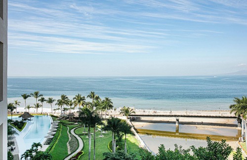 Emiliano Zapata Apartment | Molino De Agua Beachfront 3-Bed Oasis w/Pool, Spacious Balcony & Ocean Views