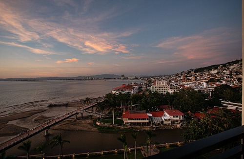 Emiliano Zapata Apartment | Molino De Agua Beachfront 3-Bed Oasis w/Pool, Spacious Balcony & Ocean Views