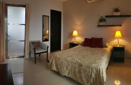 Montecarlo House | Montebello 309