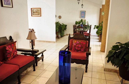 Comala House | Motel ∙ 8 guests