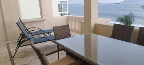 Manzanillo Apartment | 160 m² Serviced apartment ∙ 3 bedrooms ∙ 8 guests