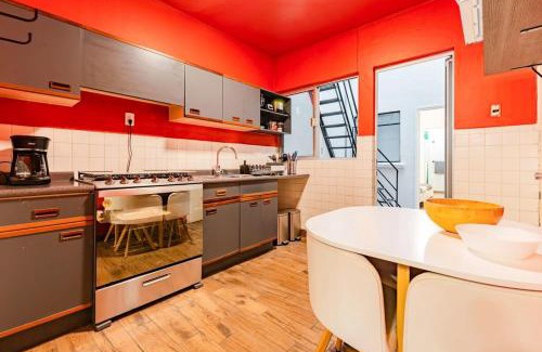 Anahuac House | NEW Anzures Area Home BBQ Parking Private Patio