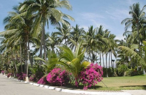 Peninsulas de Santiago Villa | Oceanfront Villa Located in Upscale Community