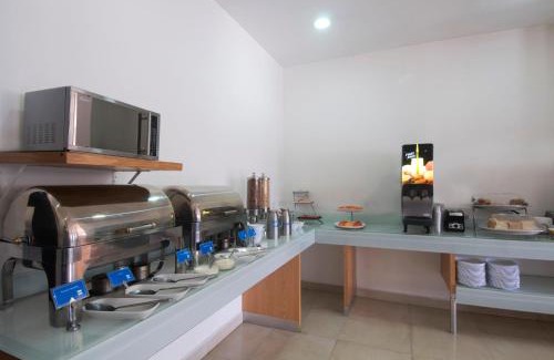 Cuautlancingo Hotel | One Puebla FINSA