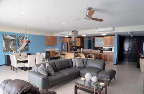 North Hotel Zone Condo | Peninsula- Puerto Vallarta- Oceanfront Paradise 3 Bdrm from $999/week