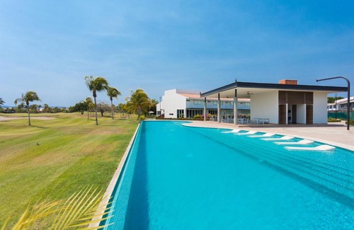 Nuevo Vallarta House | Perfect home for a big family getaway! El Tigre Golf, private pool, close to Beach
