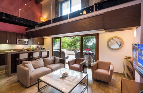 Romantic Zone Apartment | Pinnacle Resorts 220