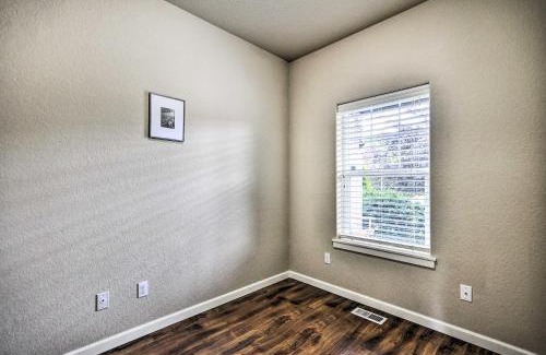 Oak Grove House | Portland Home with Private Hot Tub 9 Mi to Downtown