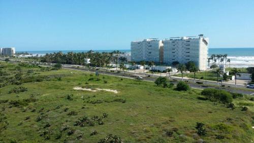 Puente del Mar Apartment | Puerta diamante acapulco
