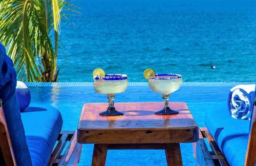 Cerro Villa | Puerto Vallarta luxury villa rental for 14