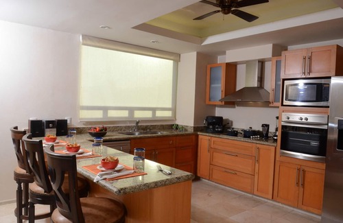 Marina Vallarta Condo | Puerto Vallarta Luxury Beachfront Paradise at Shangri La
