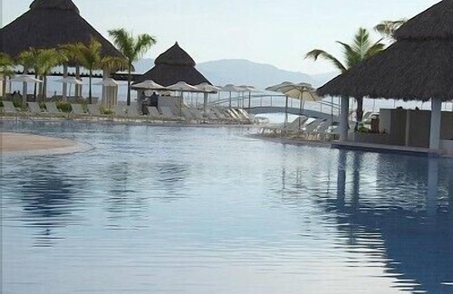 Marina Vallarta Condo | Puerto Vallarta Luxury Beachfront Paradise at Shangri La