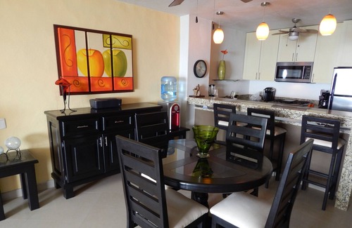Amapas Condo | PV luxury beachfront condo Playa Bonita on Los Muertos Beach
