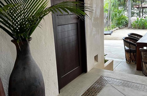 Troncones House | Quaint 3-bedroom house with WiFi in Troncones