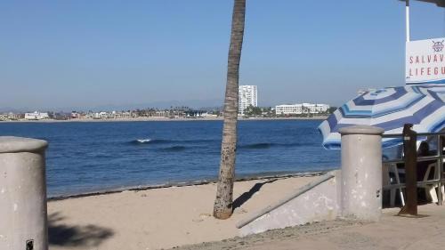 Downtown Mazatlan House | Recamara a media cuadra de la playa