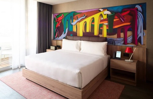 Hipodromo Hotel | Relax and Rejuvenate: Unwind at Our Spa-Infused Oasis in the City!