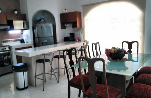 Montecarlo Apartment | Residencia Uribes