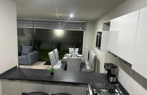 San Agustin House | Residencial Santa Anita