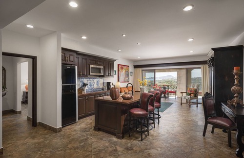 Los Cabos Villa | Residential Home with Private Pool, Hot Tub, Butler, Outdoor Bar and BBQ.