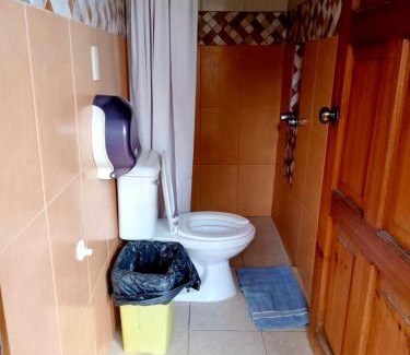 De Mexicanos Hostel | Rossco Hostel & Hotel