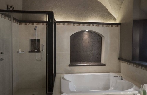 El Marques Bed & Breakfast | Royal Silver Inn Single Room with Living Room I
