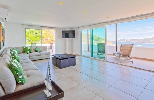 Brisas del Marques Apartment | Sensacional PH en Puerto Marqués