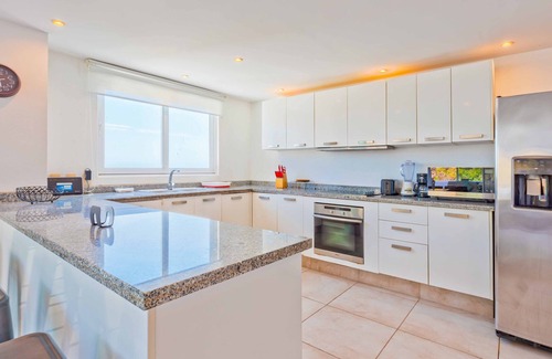 Brisas del Marques Apartment | Sensacional PH en Puerto Marqués