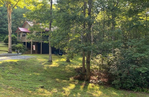 Copperhill House | Serenity Creek | Pet Friendly | Hot Tub | Fire Pit |